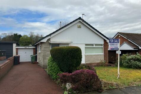 2 bedroom detached bungalow for sale