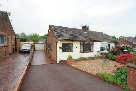 Birtenshaw Crescent, Bromley Cross 3 bed semi