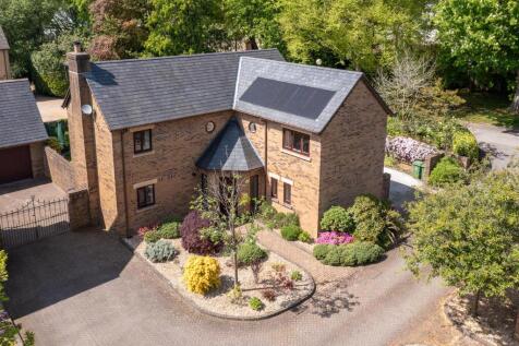 Heaton Grange Drive, Heaton, Bolton 4 bed detached house for sale