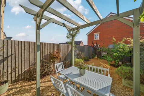 Walker Road, Gloucester GL3 3 bed semi