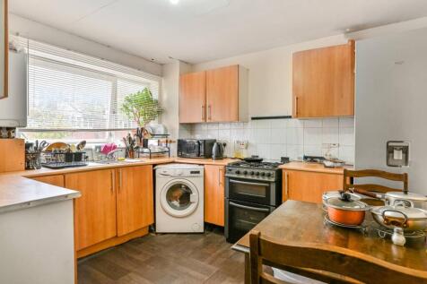 Howard Road, Stoke Newington, London... 4 bed terraced house for sale