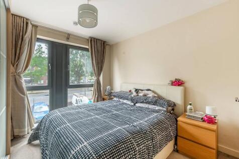 Northolt Road, South Harrow, Harrow, HA2 2 bed flat for sale