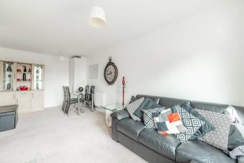 Headstone Drive, Harrow, HA1 2 bed flat for sale