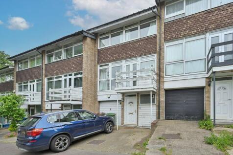 Roxeth Hill, Harrow on the Hill... 4 bed terraced house for sale