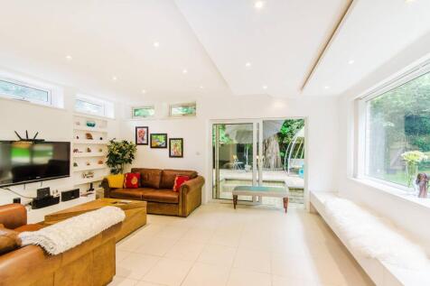 Roxeth Hill, Harrow on the Hill... 4 bed end of terrace house for sale