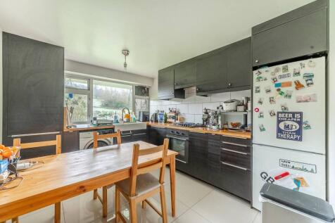 Bessborough Road, Harrow on the Hill... 2 bed flat for sale