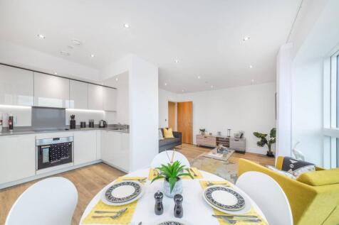 Lyon Road, Harrow, HA1 2 bed flat for sale