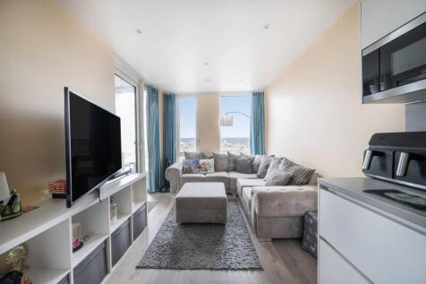 College Road, Harrow, HA1 1 bed flat for sale