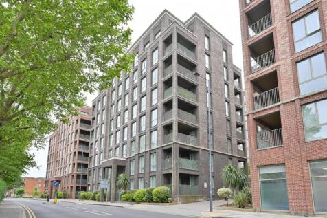 Gayton Road, Harrow, HA1 3 bed flat for sale
