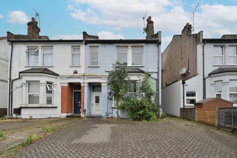 Pinner Road, Harrow, HA1 2 bed flat for sale