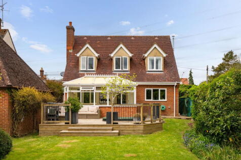 Henham Road, Debden 4 bed detached house for sale