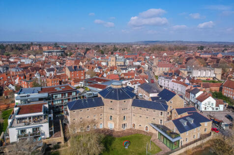 The Old Gaol, Abingdon, OX14 2 bed apartment for sale