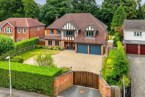 Gregories Road, Beaconsfield, HP9 5 bed detached house for sale