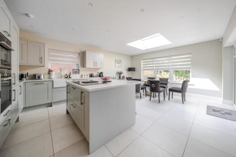 The Uplands, Gerrards Cross... 6 bed detached house for sale