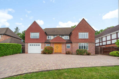 6 bedroom detached house for sale