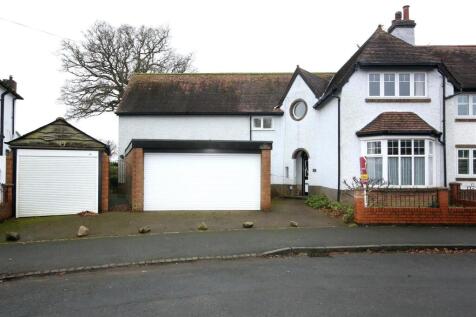 4 bedroom semi-detached house for sale