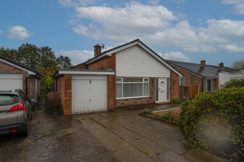 Eaton View, Moulton, Northwich, CW9 3 bed detached bungalow for sale