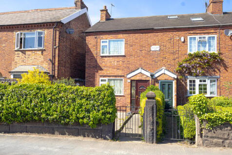 2 bedroom end of terrace house for sale