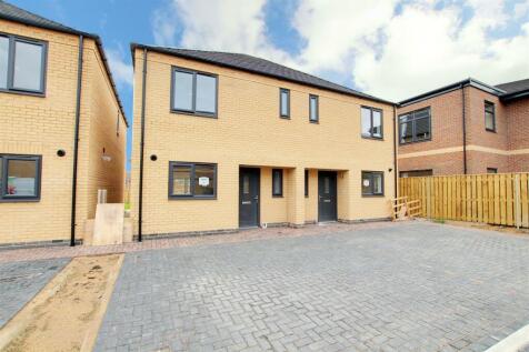 Bradley Close, Mablethorpe LN12 3 bed semi