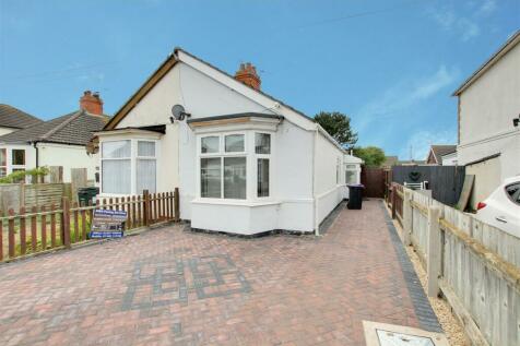 3 bedroom semi-detached bungalow for sale