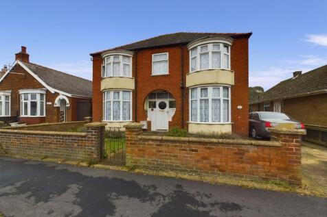 St. Andrews Road, Mablethorpe LN12 5 bed detached house for sale