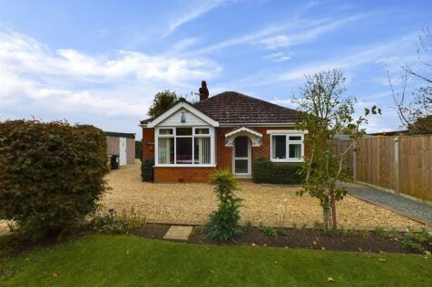 Strubby Road, Maltby Le Marsh LN13 3 bed detached bungalow for sale