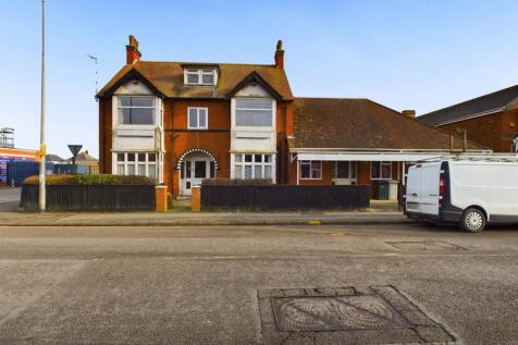 Victoria Road, Mablethorpe LN12 12 bed detached house for sale