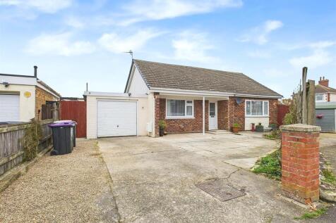 Vyner Close, Mablethorpe LN12 2 bed detached bungalow for sale