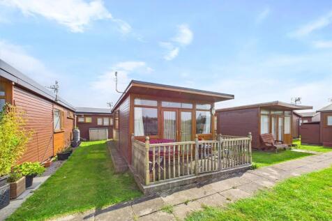 2 bedroom park home for sale