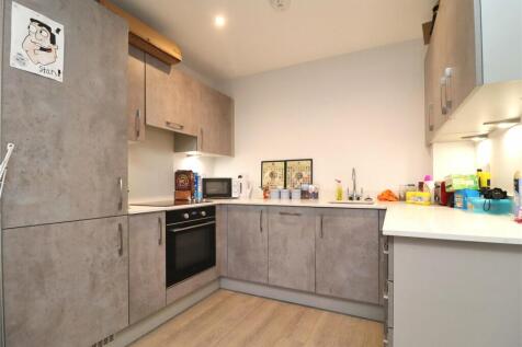 Maybury Road, Woking GU21 1 bed flat for sale