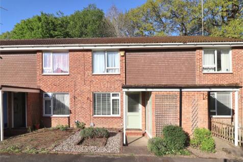 1 bedroom maisonette for sale