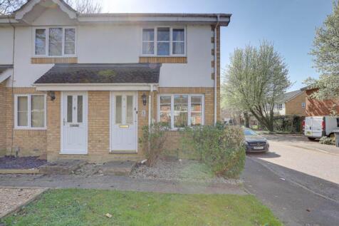 Dickens Close, Caversham 2 bed end of terrace house for sale