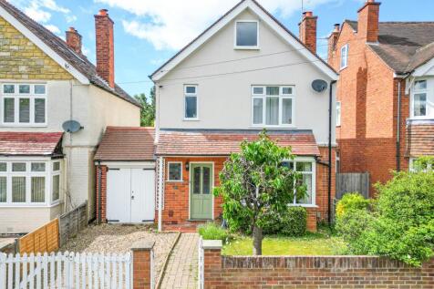 Uplands Road, Caversham 4 bed detached house for sale