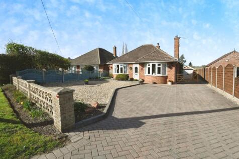 2 bedroom bungalow for sale