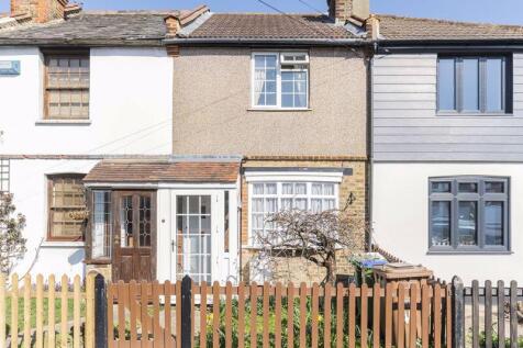 Woodside Crescent, Sidcup 2 bed terraced house for sale