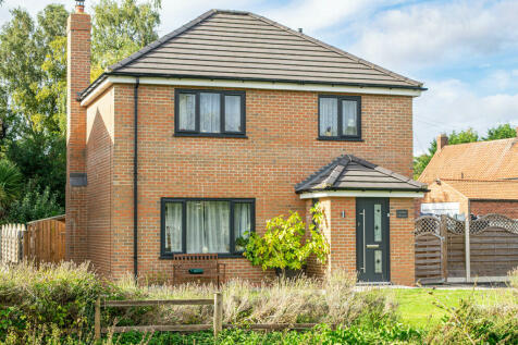 Carr Lane, York YO19 3 bed detached house for sale
