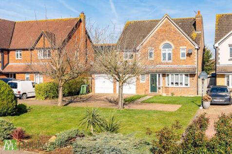 Pulham Avenue, Broxbourne 4 bed detached house for sale