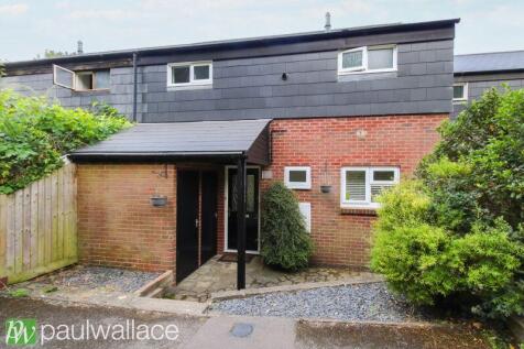 Paddick Close, Hoddesdon 3 bed terraced house for sale