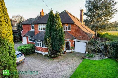 5 bedroom detached house for sale