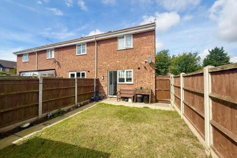 2 bedroom end of terrace house for sale