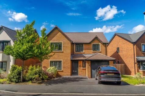 Delta Crescent, Westbrook WA5 4 bed detached house for sale