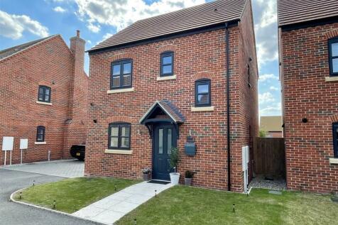 3 bedroom detached house for sale