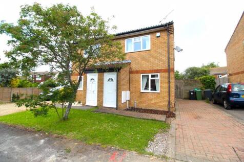 2 bedroom semi-detached house for sale