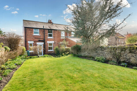 2 bedroom semi-detached house for sale