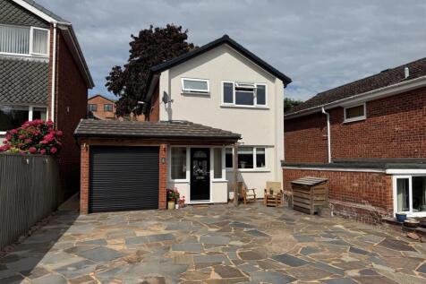 The Sleeve, Leek 3 bed detached house for sale