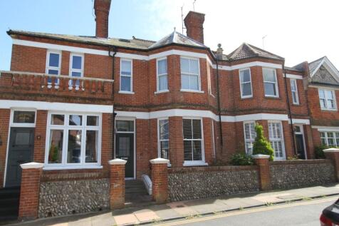 4 bedroom terraced house for sale