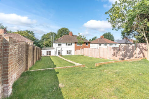 Shirehampton, Bristol BS11 2 bed flat for sale