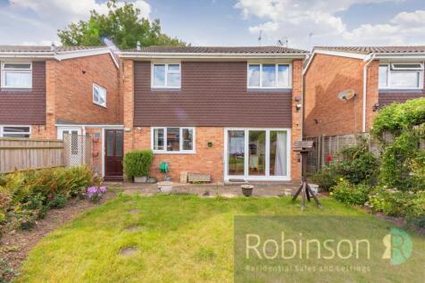 Maidenhead SL6 3 bed link detached house for sale