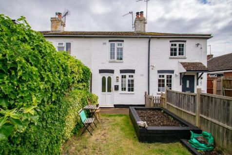 1 bedroom cottage for sale