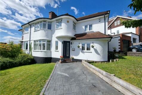 4 bedroom semi-detached house for sale